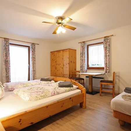 Almliesl Zell-374 Tatil Evi Zell am See
